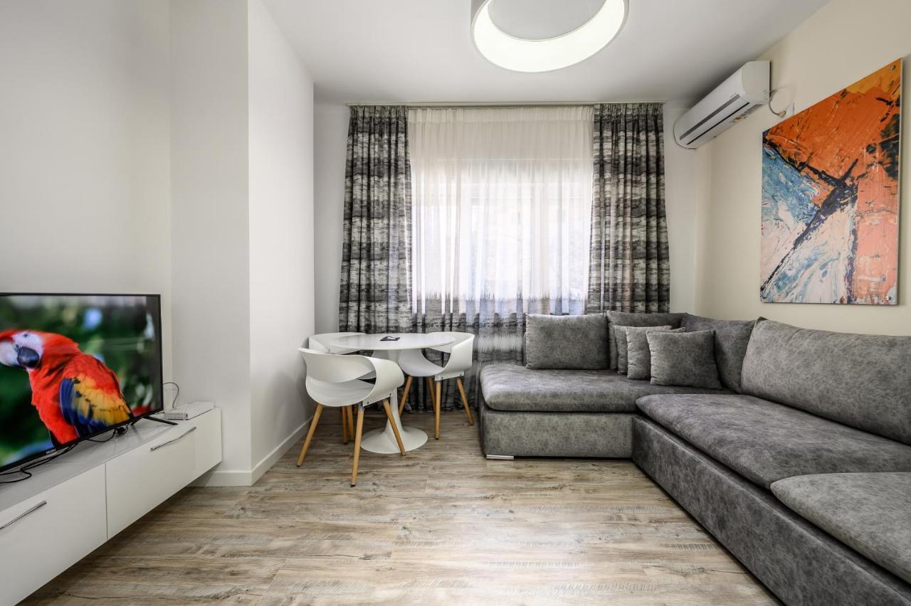 Miku Apartment-City Walk 1Bd Stylish Apartment Tiranë Eksteriør bilde