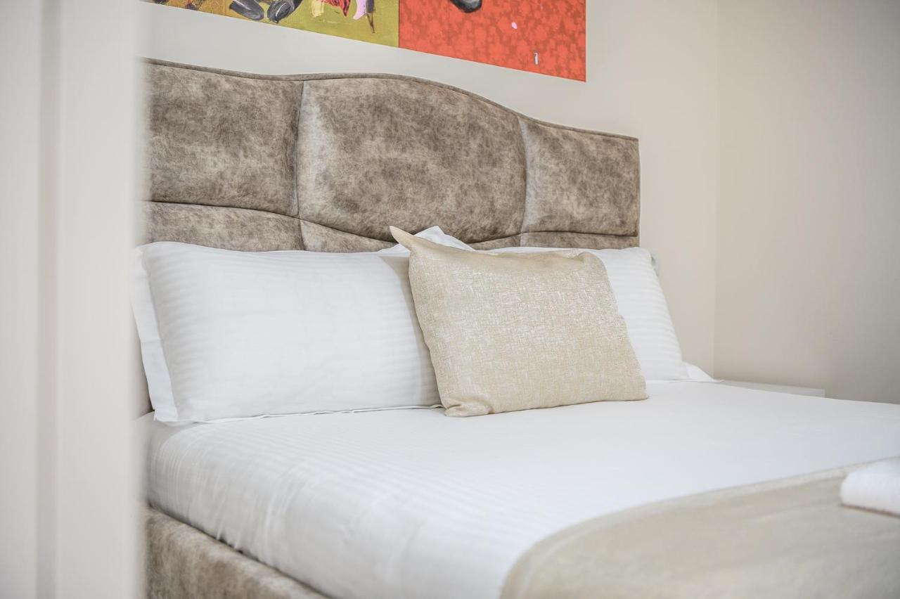 Miku Apartment-City Walk 1Bd Stylish Apartment Tiranë Eksteriør bilde